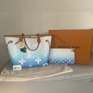 Louis Vuitton Gradient Blue and White Tote
